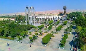 أفضل جامعات تقبل معدل مقبول لدراسة الماجستير في مصر
